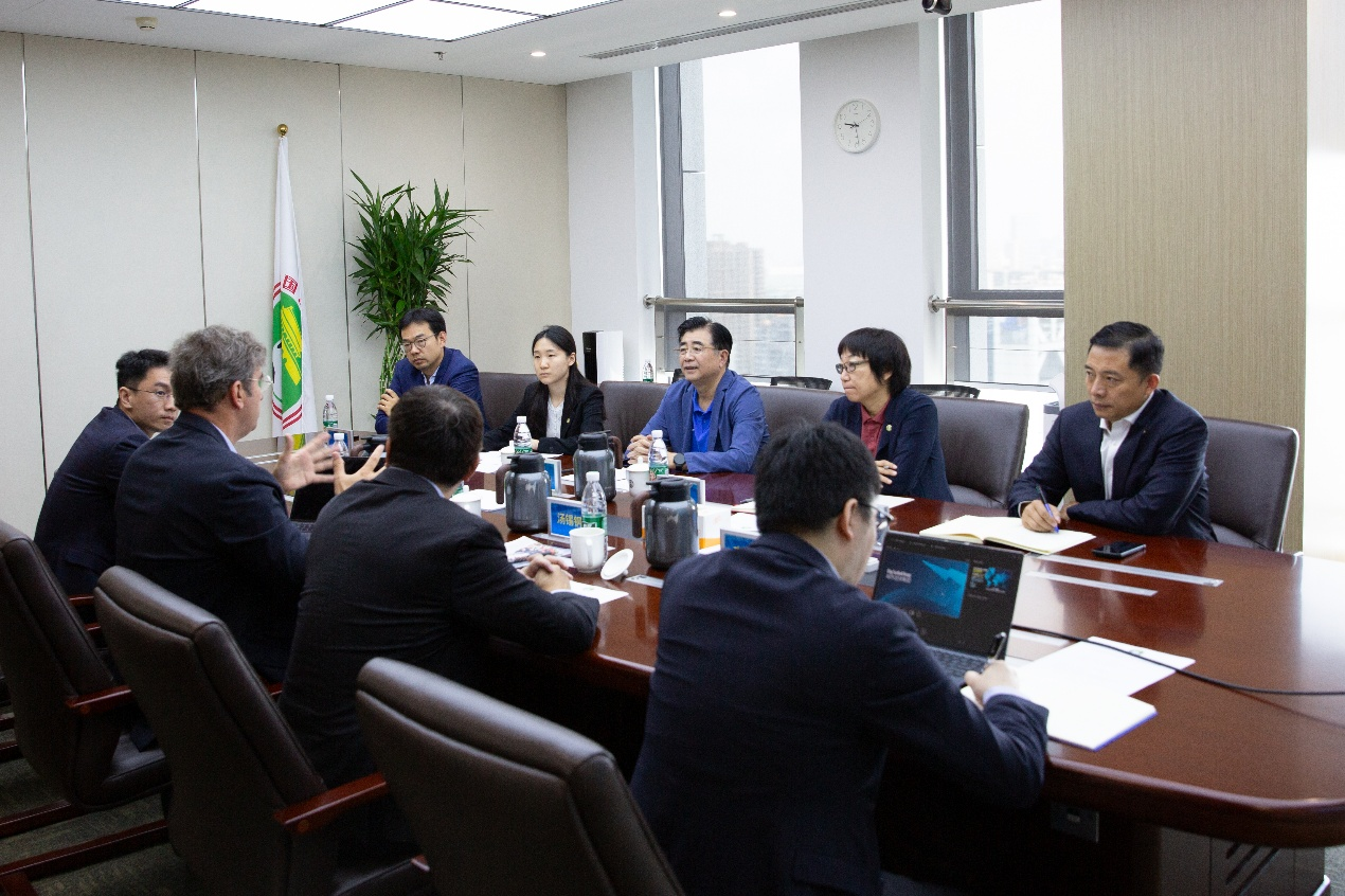 宋凯会见城市足球集团首席执行官索里亚诺 共商深化青训合作新路径